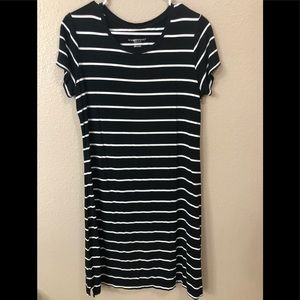 Black & White Striped Maternity Dress - NWOT